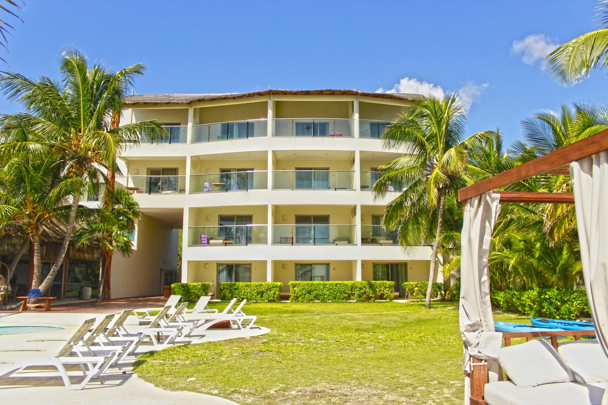 Casa del Puerto by MIJ - Beachfront Hotel Puerto Morelos Exterior foto